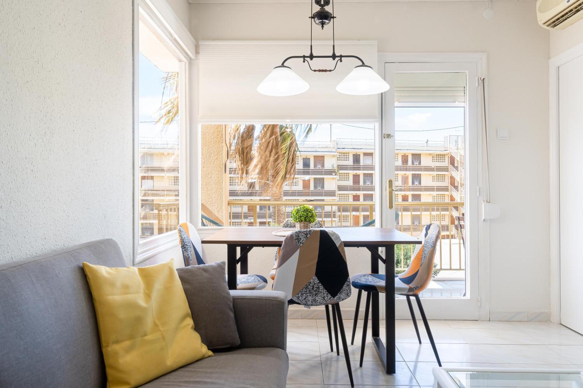 Coastal Paradise & Cozy Home With A 100M From The Beach! Cambrils Esterno foto